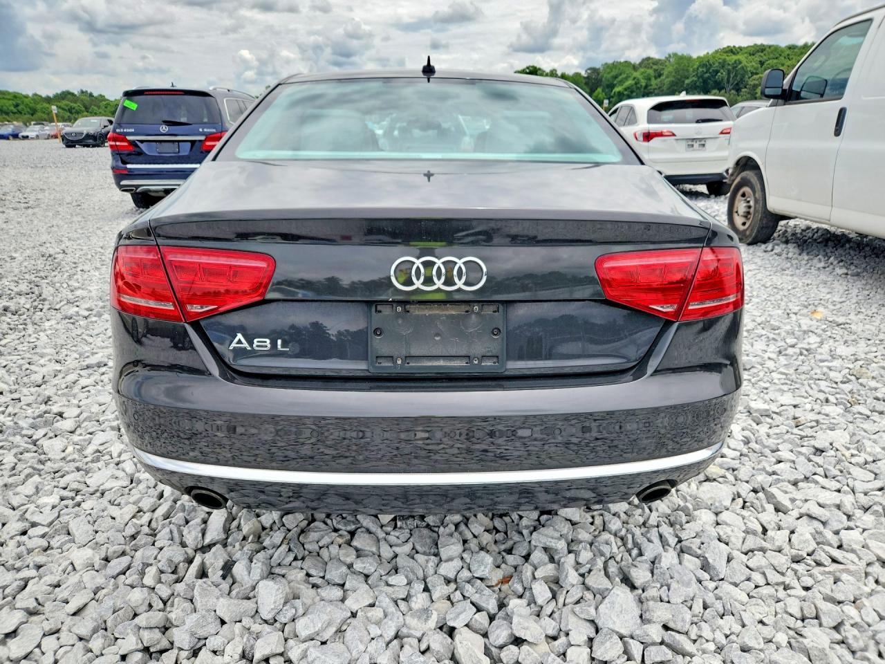 2014 Audi A8 L Quattro Charcoal vin: WAURGAFD5EN002384