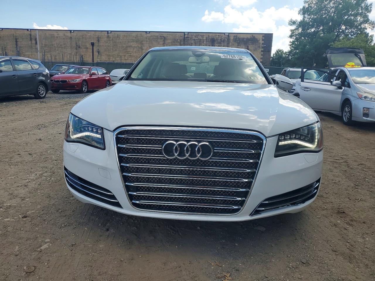 2013 Audi A8 L Quattro White vin: WAURGAFD6DN013859