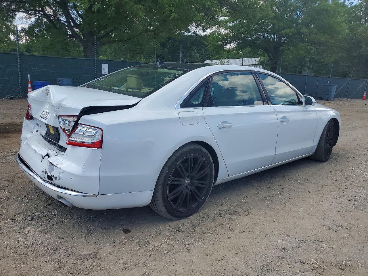 2013 Audi A8 L Quattro White vin: WAURGAFD6DN013859