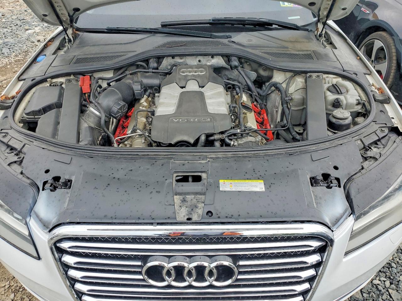 2013 Audi A8 L Quattro White vin: WAURGAFD6DN013859