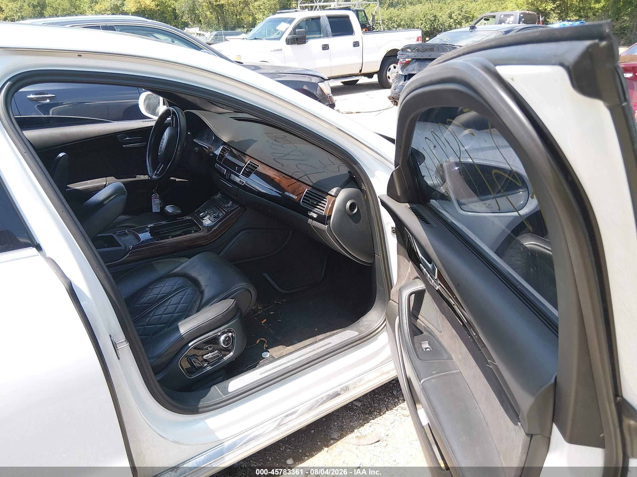 2013 Audi A8 L 3.0t White vin: WAURGAFD6DN025798