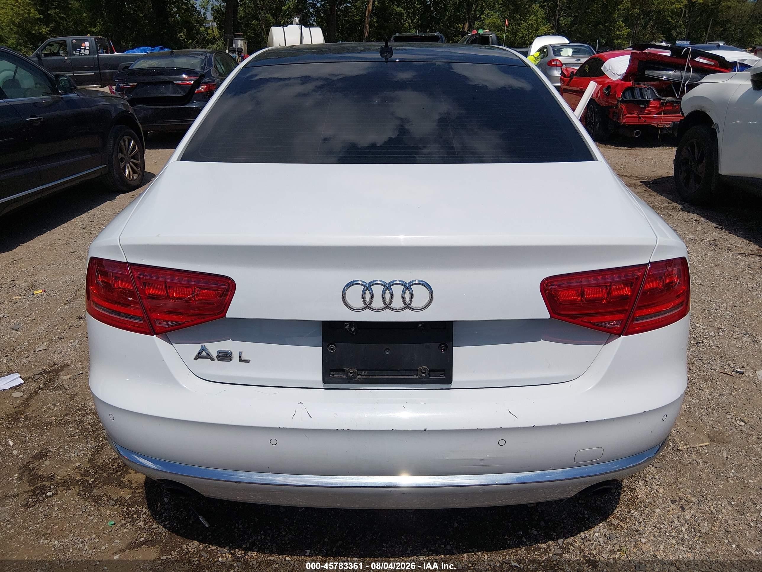 2013 Audi A8 L 3.0t White vin: WAURGAFD6DN025798
