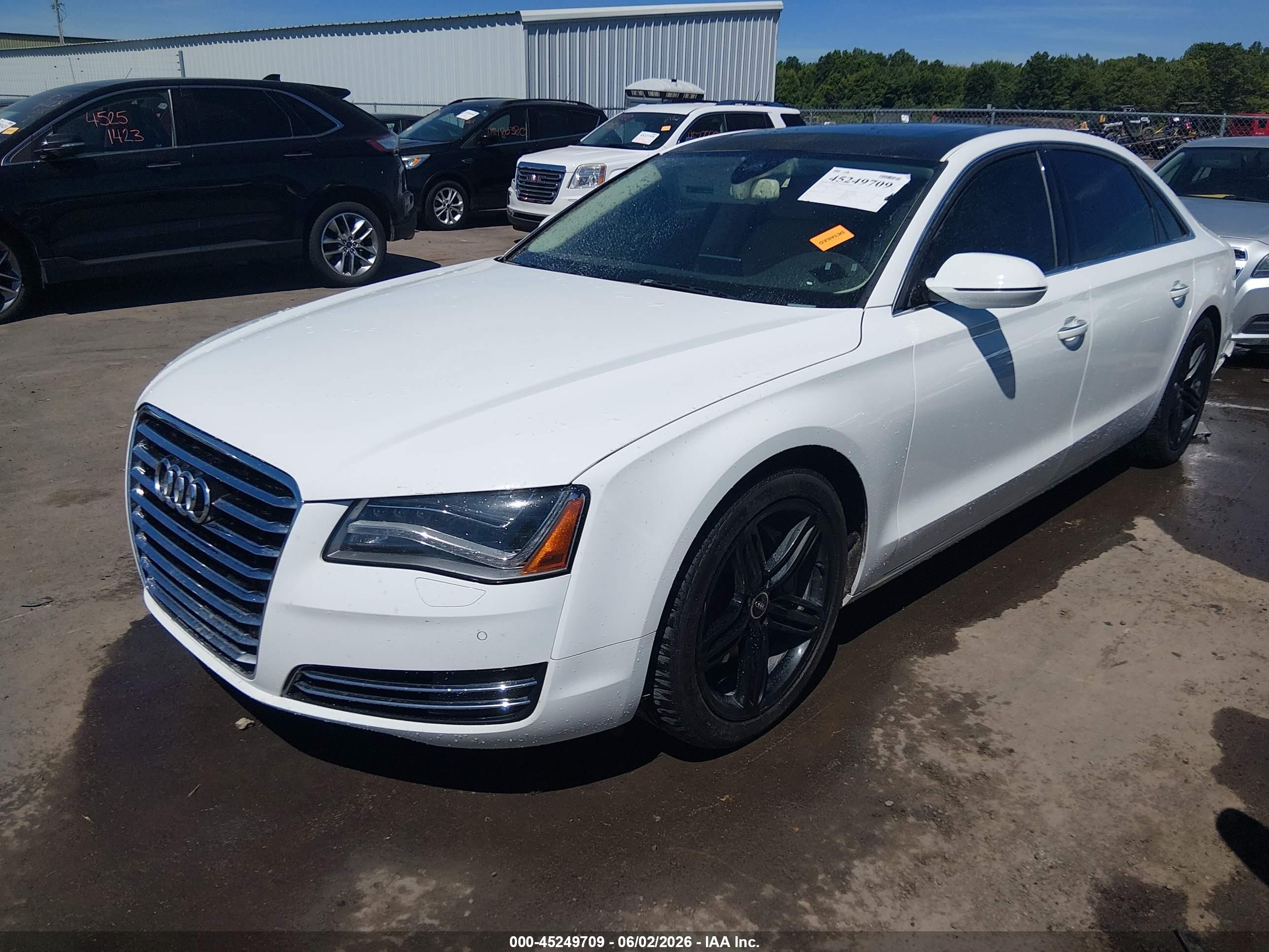 2013 Audi A8 L 3.0t White vin: WAURGAFD7DN001154