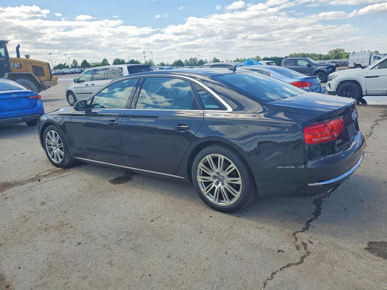 2013 Audi A8 L Quattro Черный vin: WAURGAFD9DN034088
