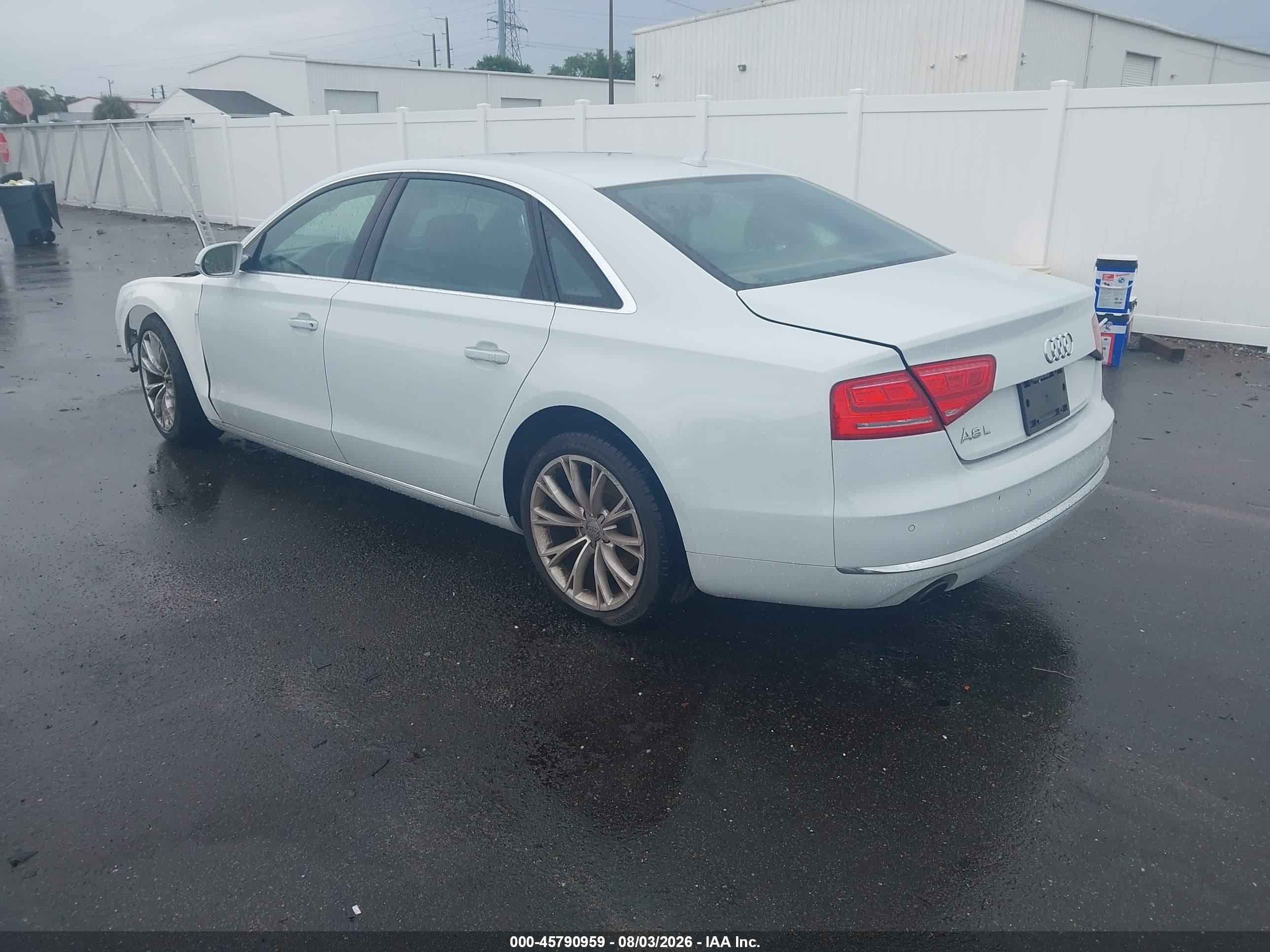 2013 Audi A8 L 3.0t White vin: WAURGAFDXDN012925