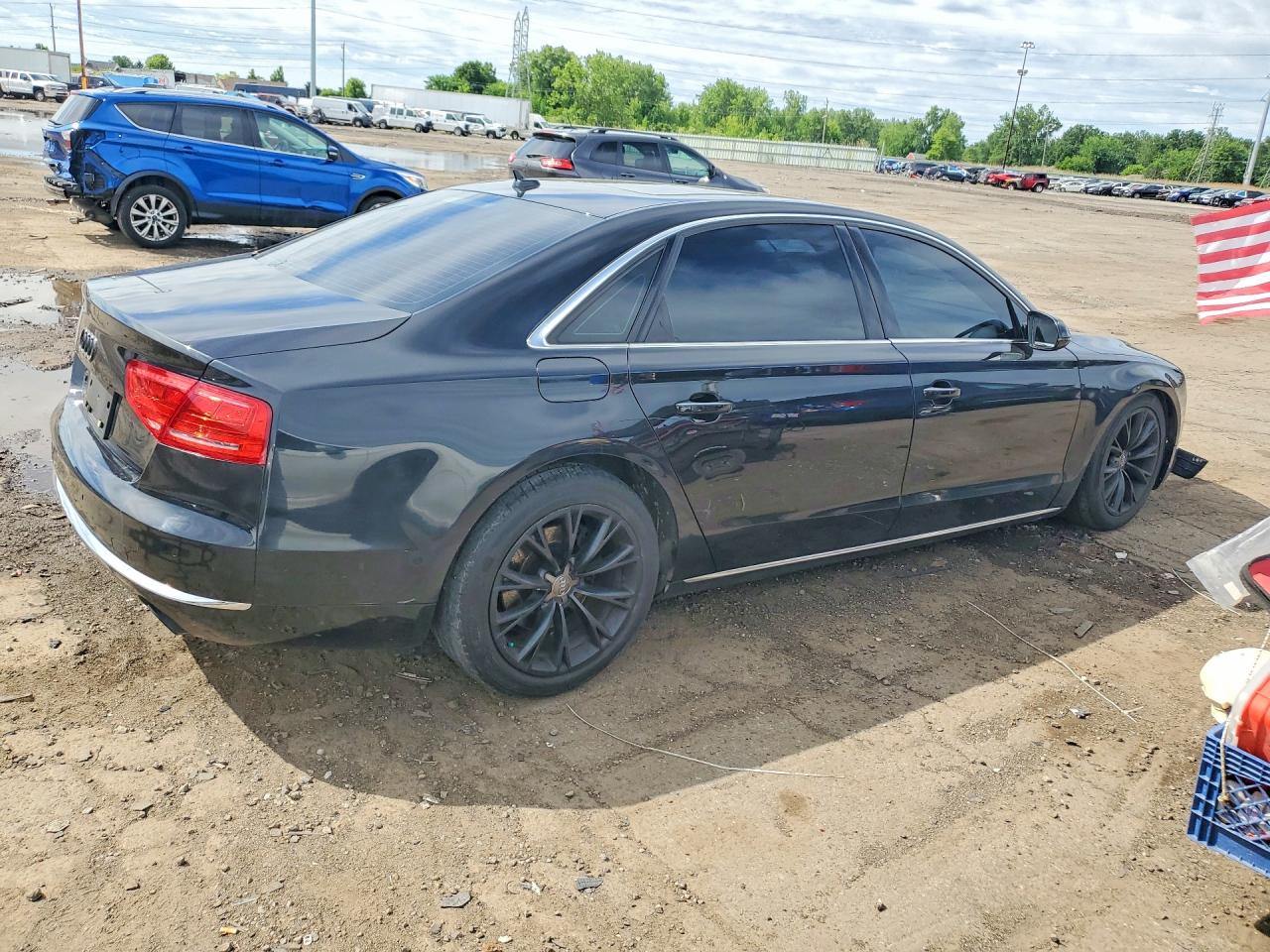 2014 Audi A8 L Quattro Черный vin: WAURGAFDXEN004650