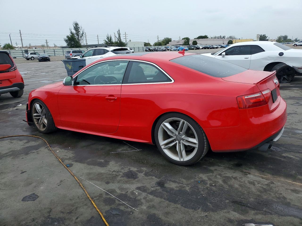 2008 Audi S5 Quattro Красный vin: WAURV78T08A011227