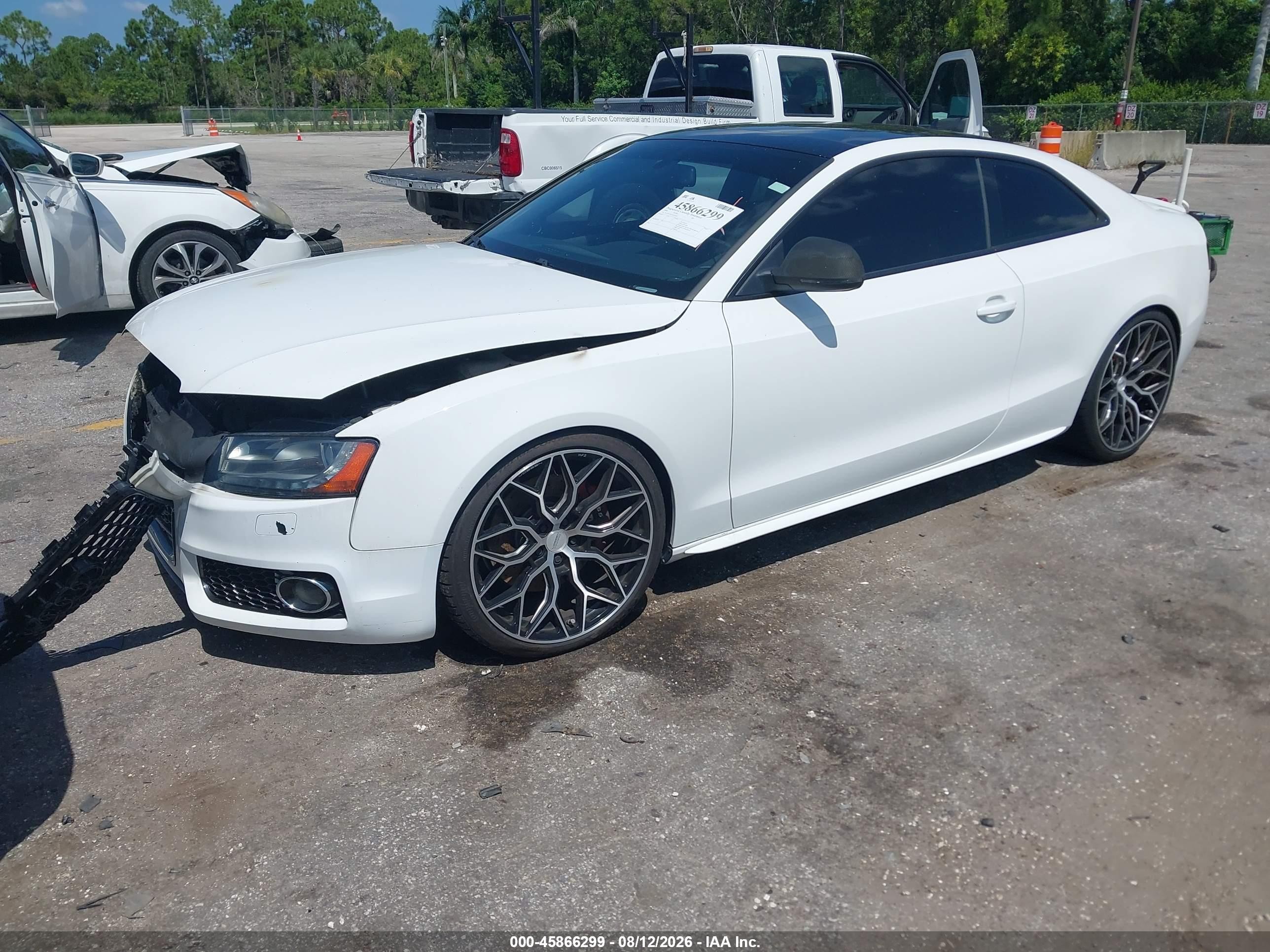 2008 Audi S5 4.2l White vin: WAURV78T58A010414
