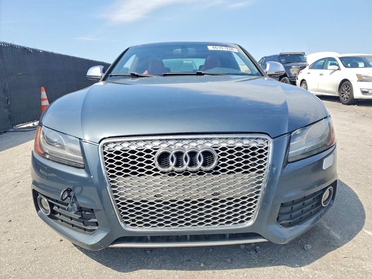 2008 Audi S5 Quattro Gray vin: WAURV78T68A009918