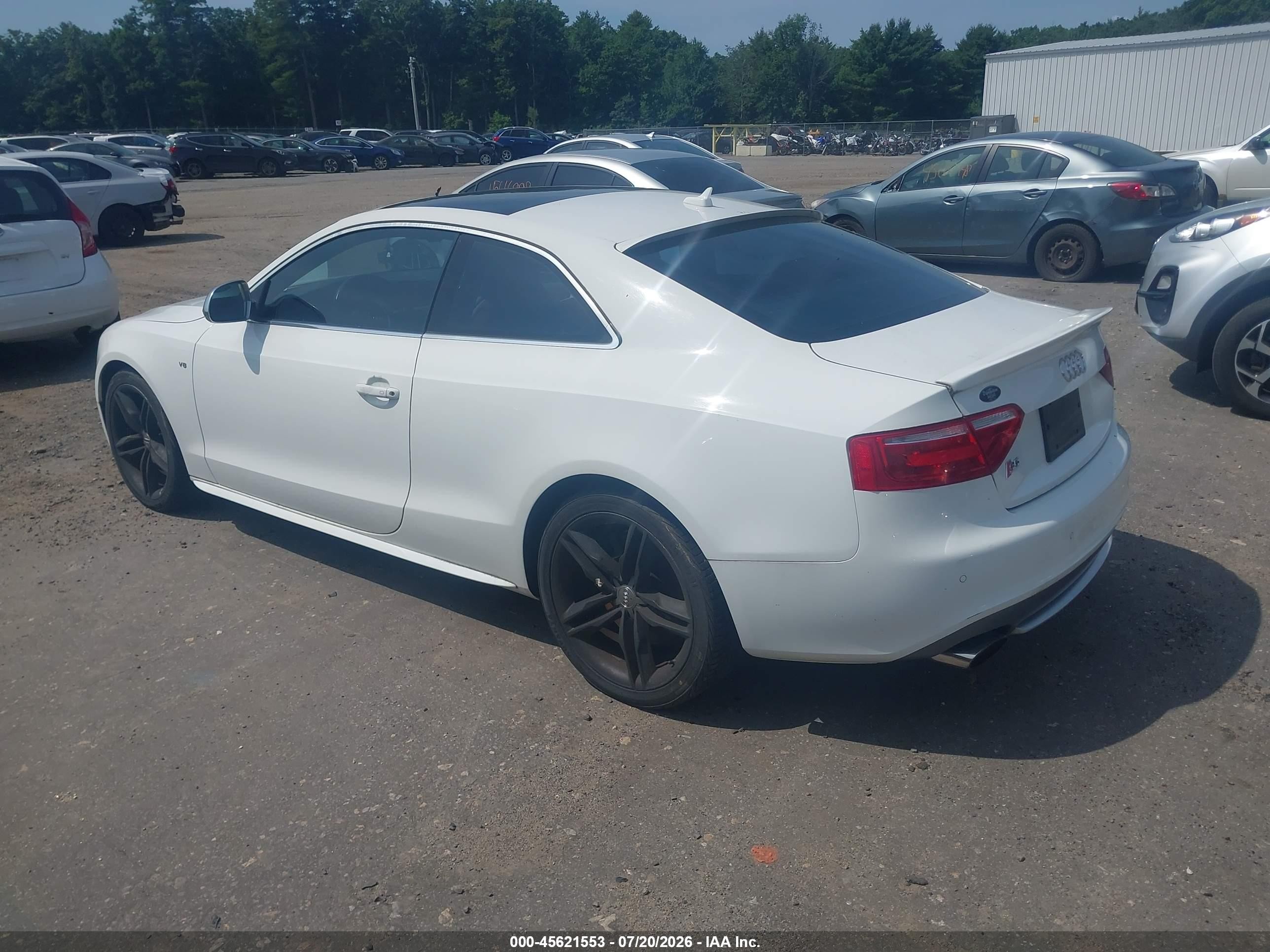 2009 Audi S5 4.2l White vin: WAURV78T99A036595