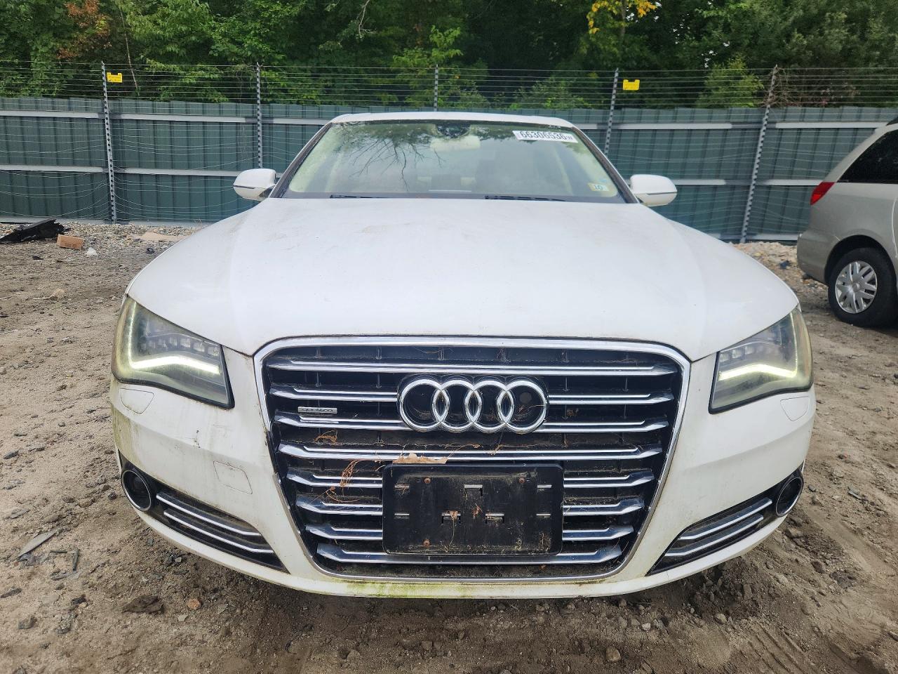 2011 Audi A8 L Quattro White vin: WAURVAFD0BN011706