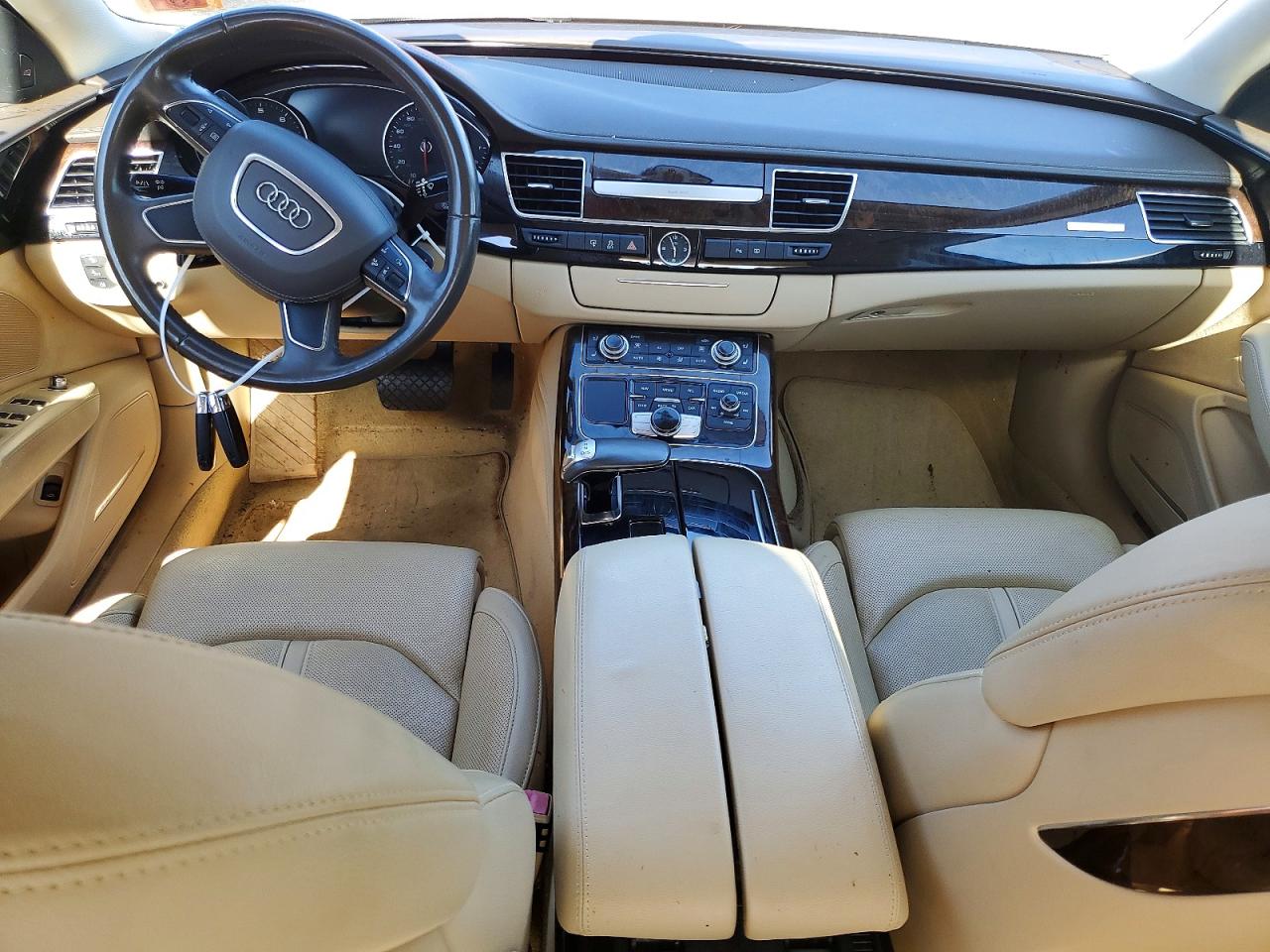 2011 Audi A8 L Quattro White vin: WAURVAFD0BN011706
