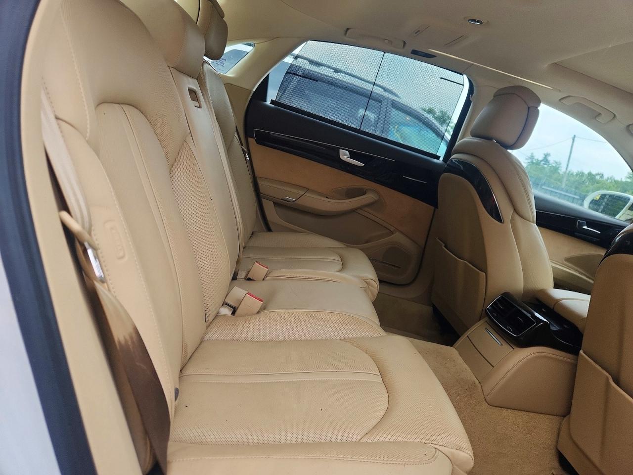 2011 Audi A8 L Quattro White vin: WAURVAFD0BN011706