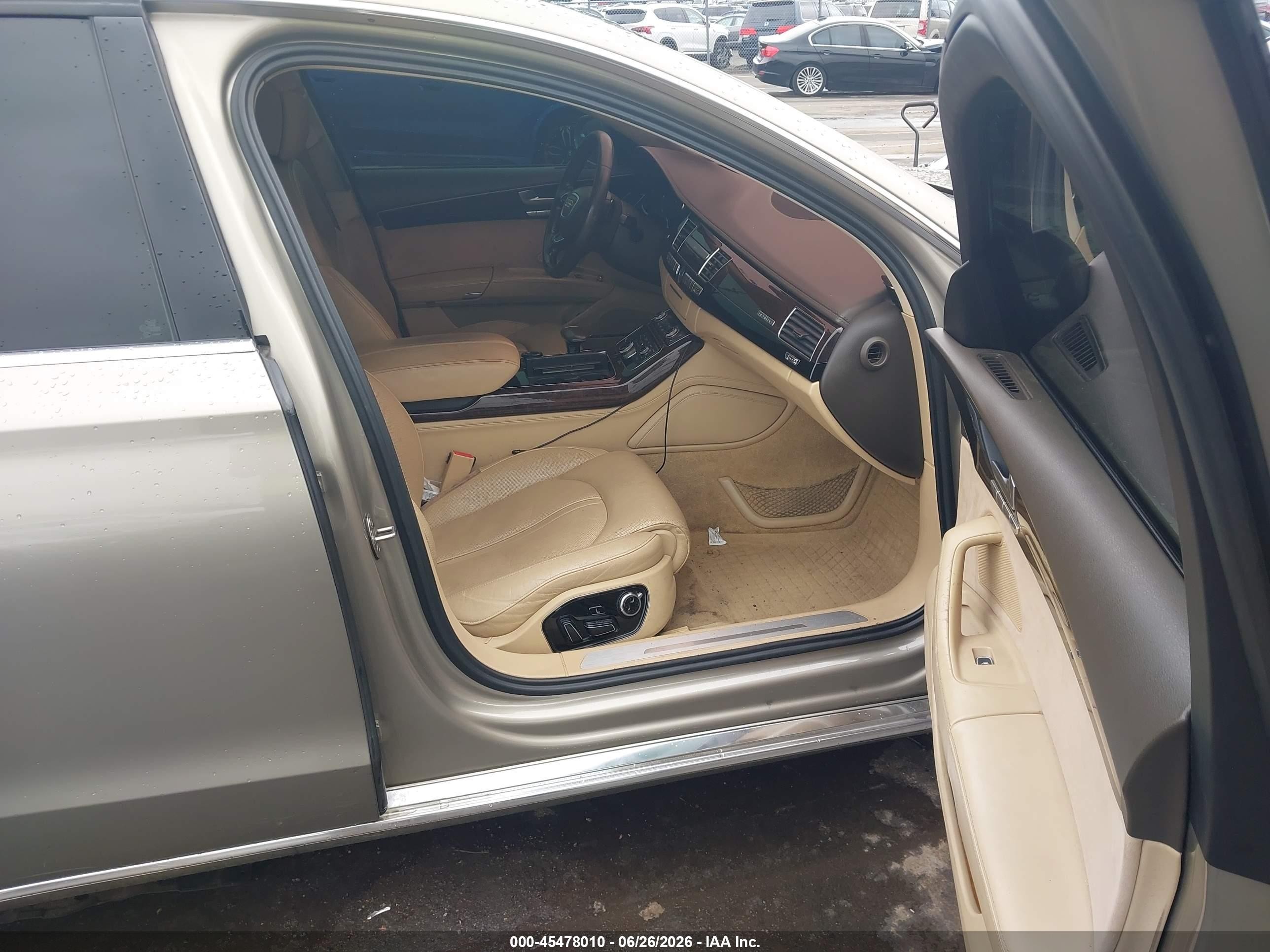 2012 Audi A8 L L 4.2 (tiptronic) (no Longer Orderable) Tan vin: WAURVAFD1CN021873
