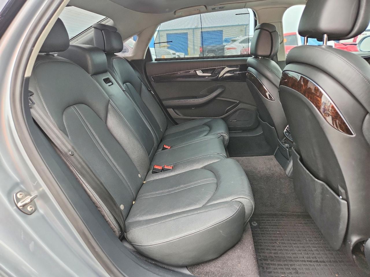 2012 Audi A8 L Quattro Silver vin: WAURVAFD2CN009652