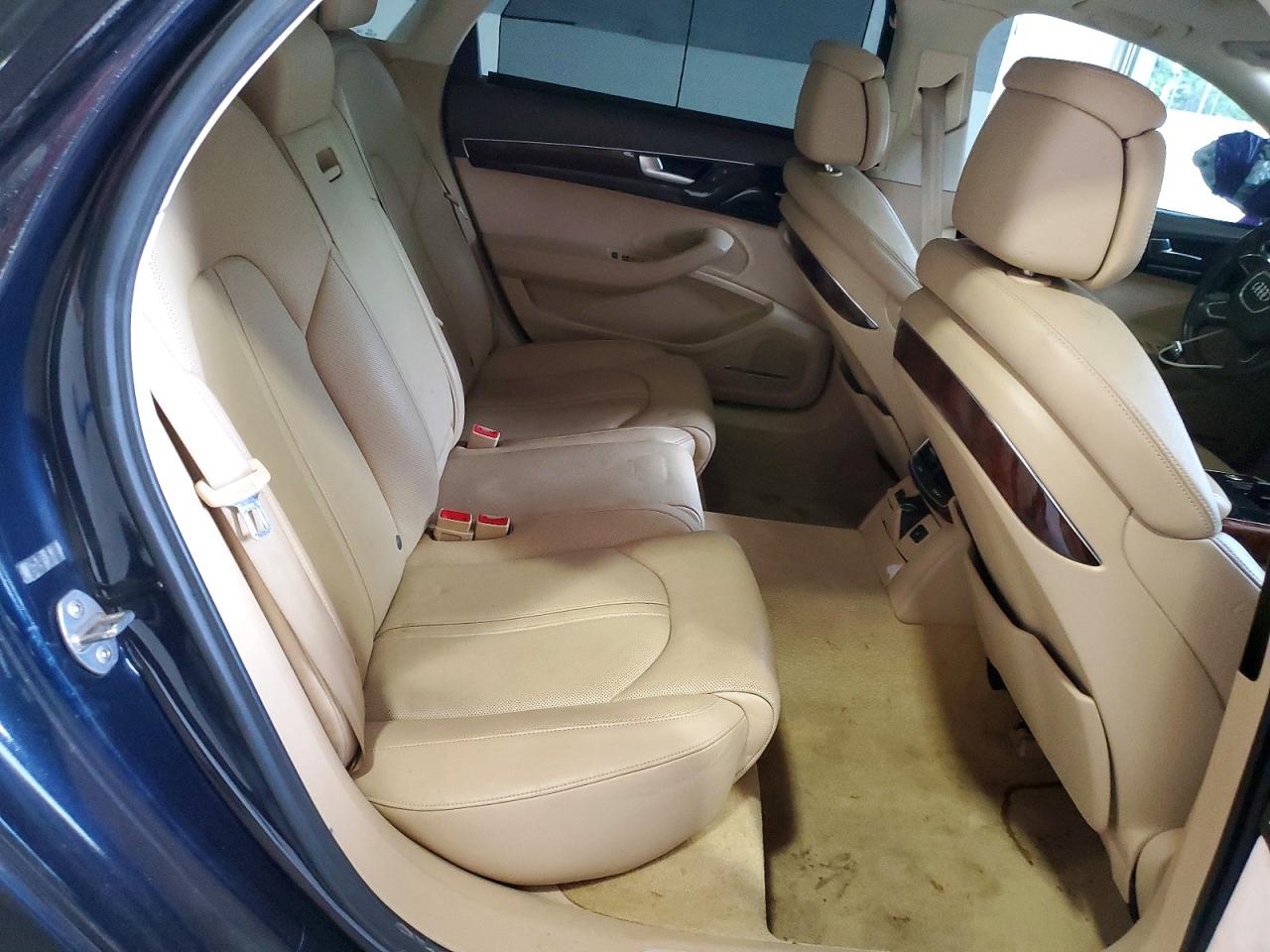 2011 Audi A8 L Quattro Blue vin: WAURVAFD3BN021100