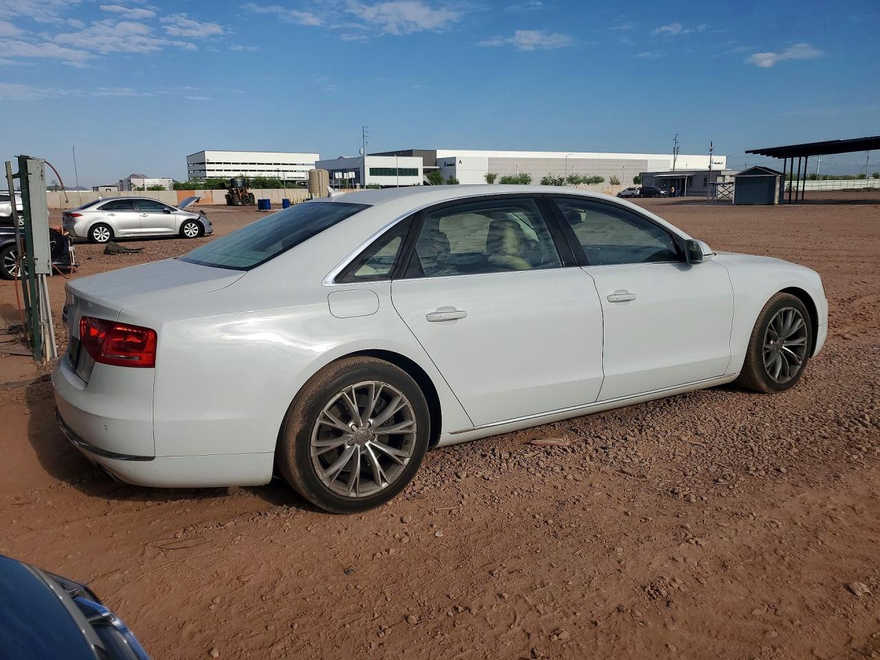 2012 Audi A8 L Quattro White vin: WAURVAFD4CN013637