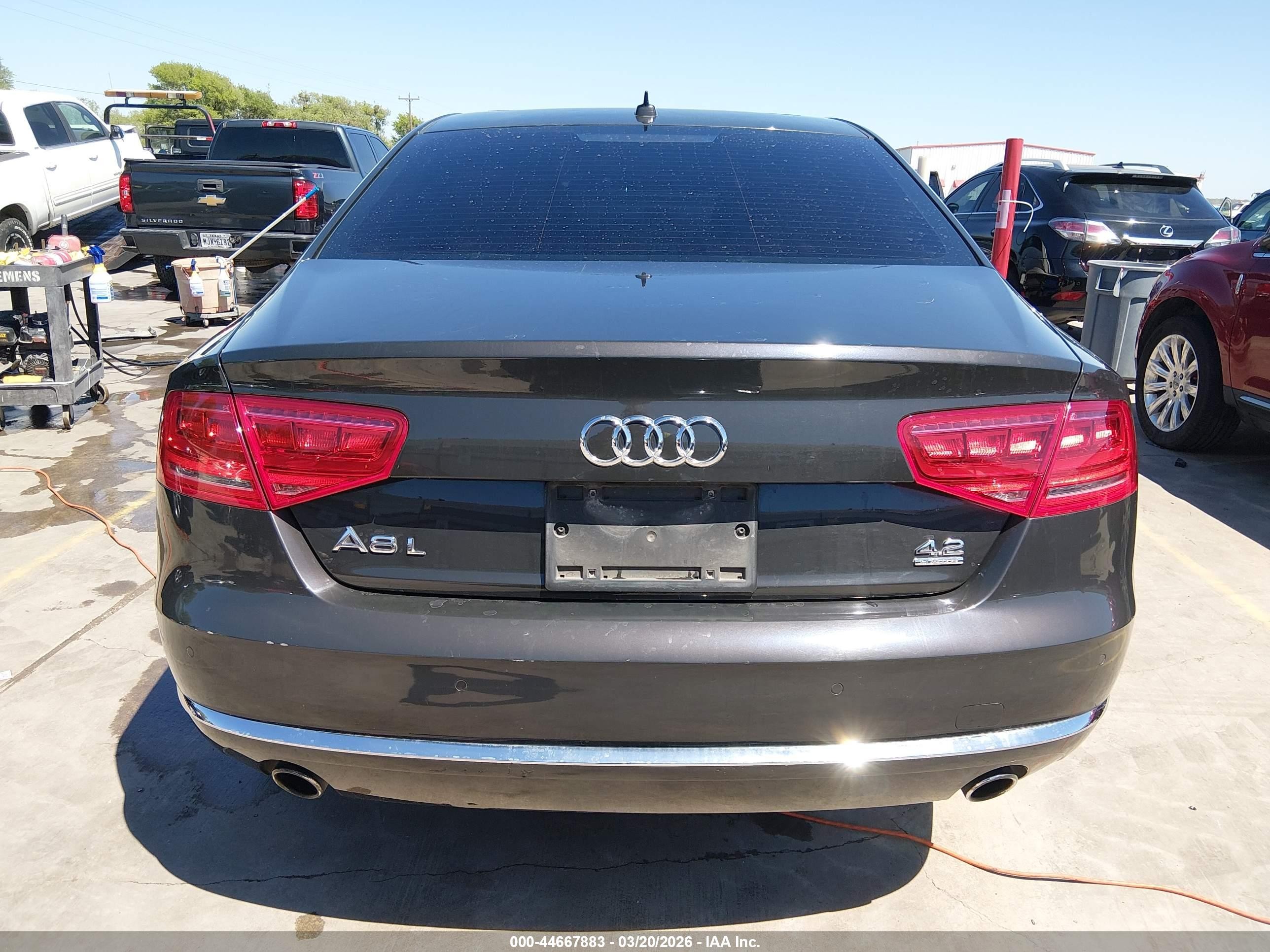2012 Audi A8 L 4.2 Gray vin: WAURVAFD5CN006261