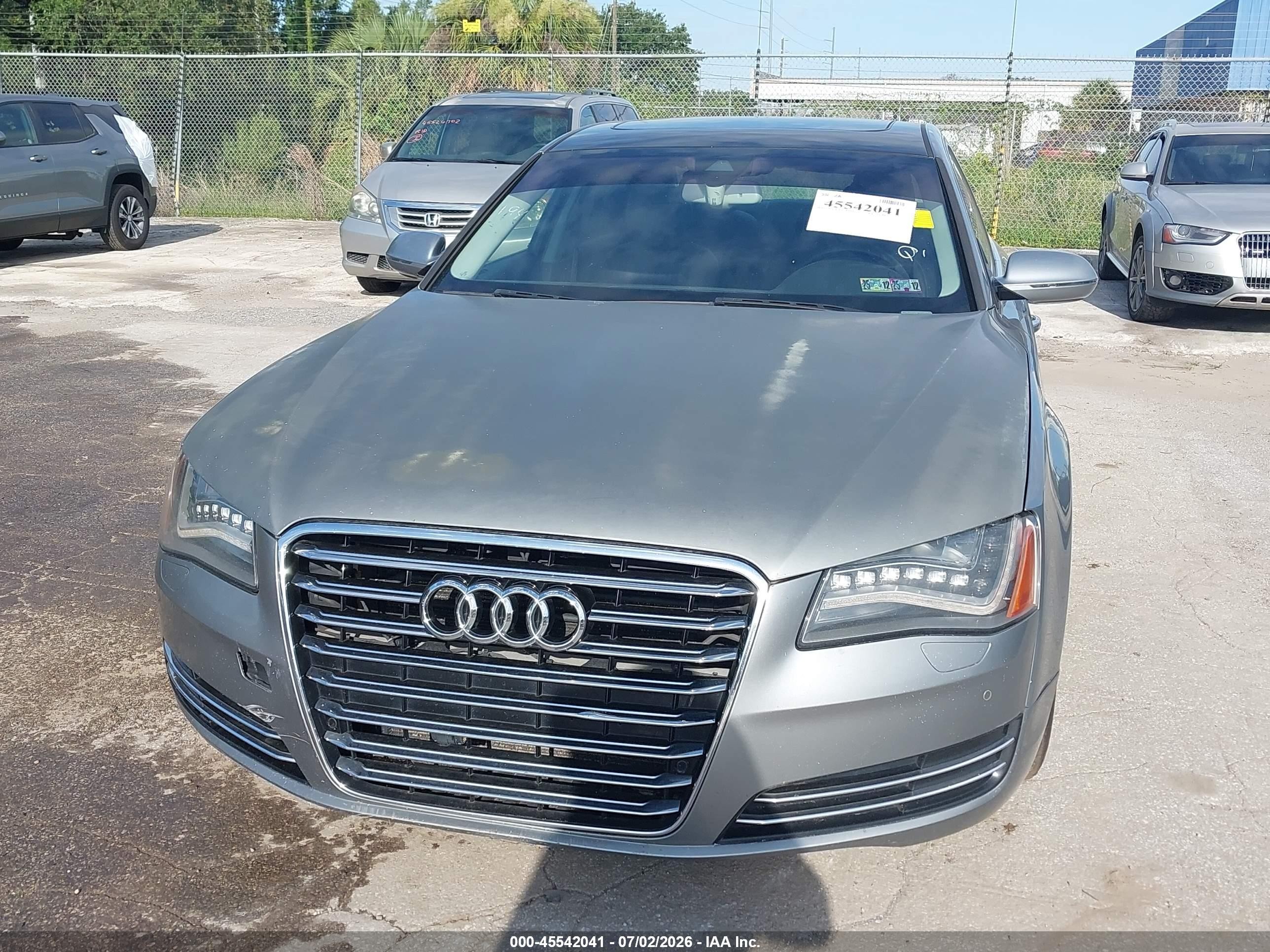 2011 Audi A8 L 4.2 Silver vin: WAURVAFD7BN005840
