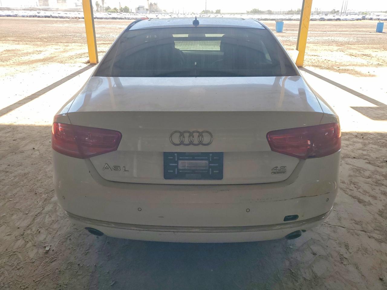 2011 Audi A8 L Quattro White vin: WAURVAFD7BN028177