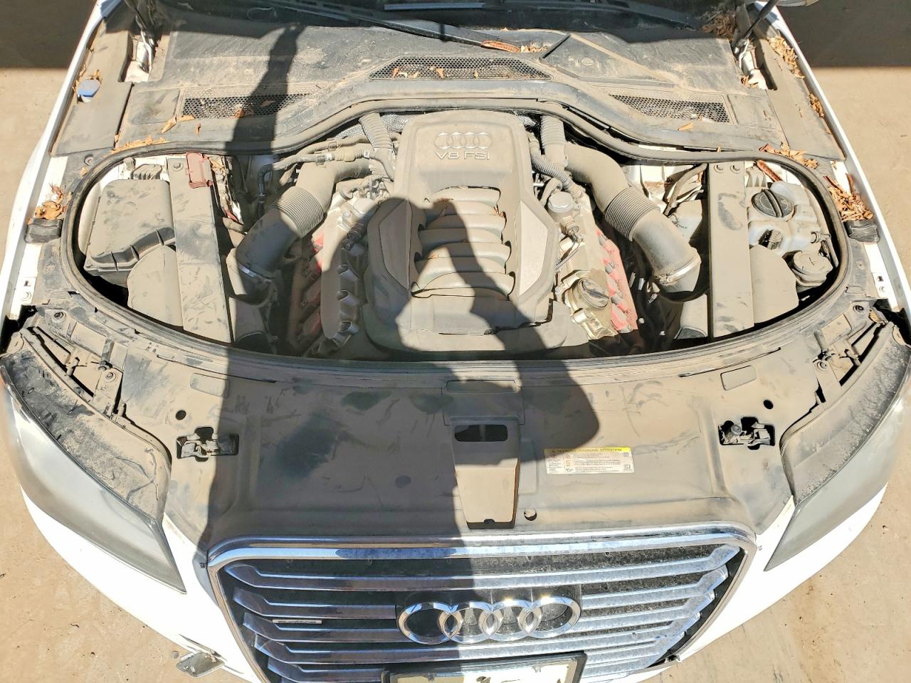 2011 Audi A8 L Quattro White vin: WAURVAFD7BN028177