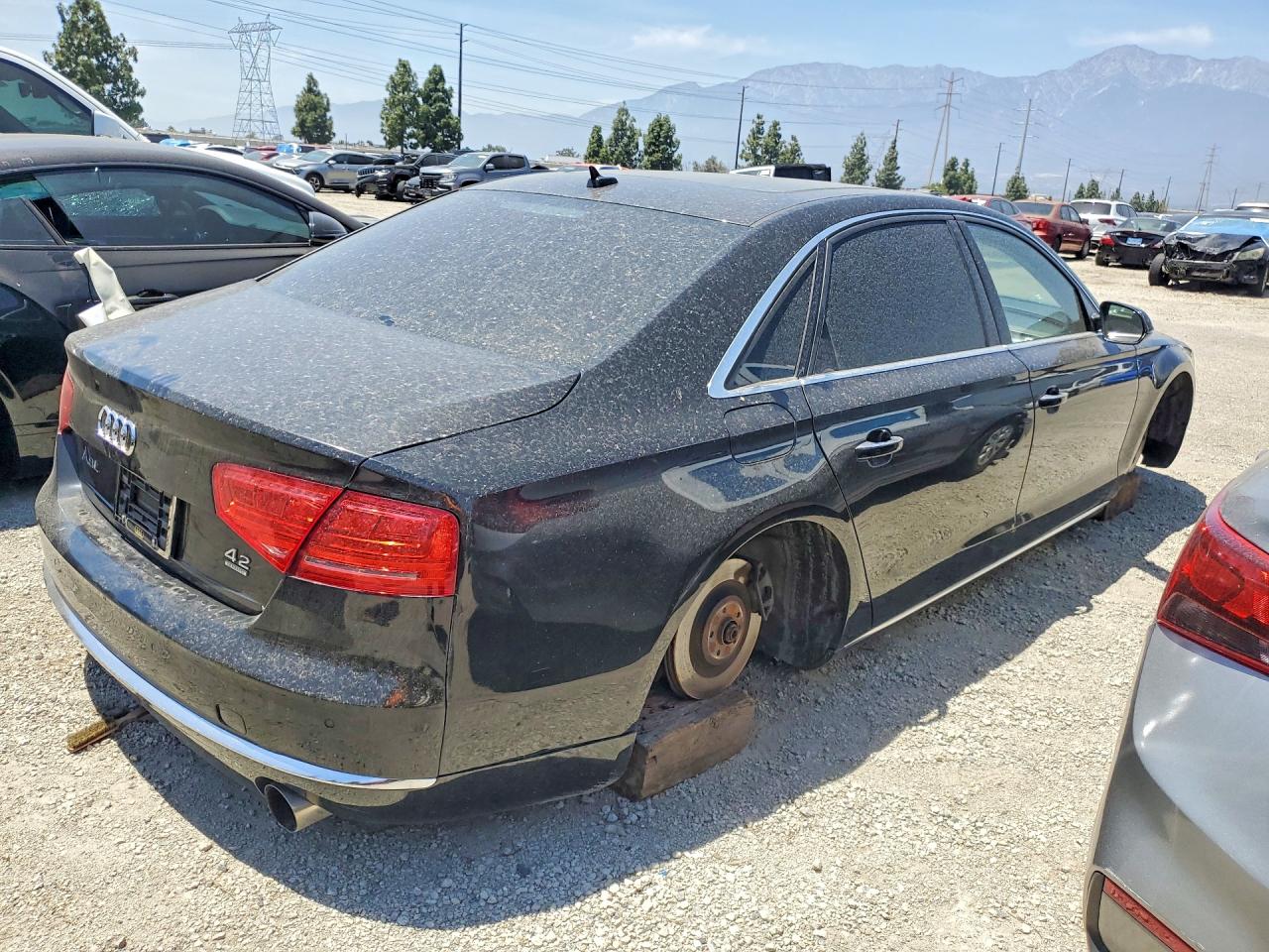 2011 Audi A8 L Quattro Black vin: WAURVAFD8BN014594