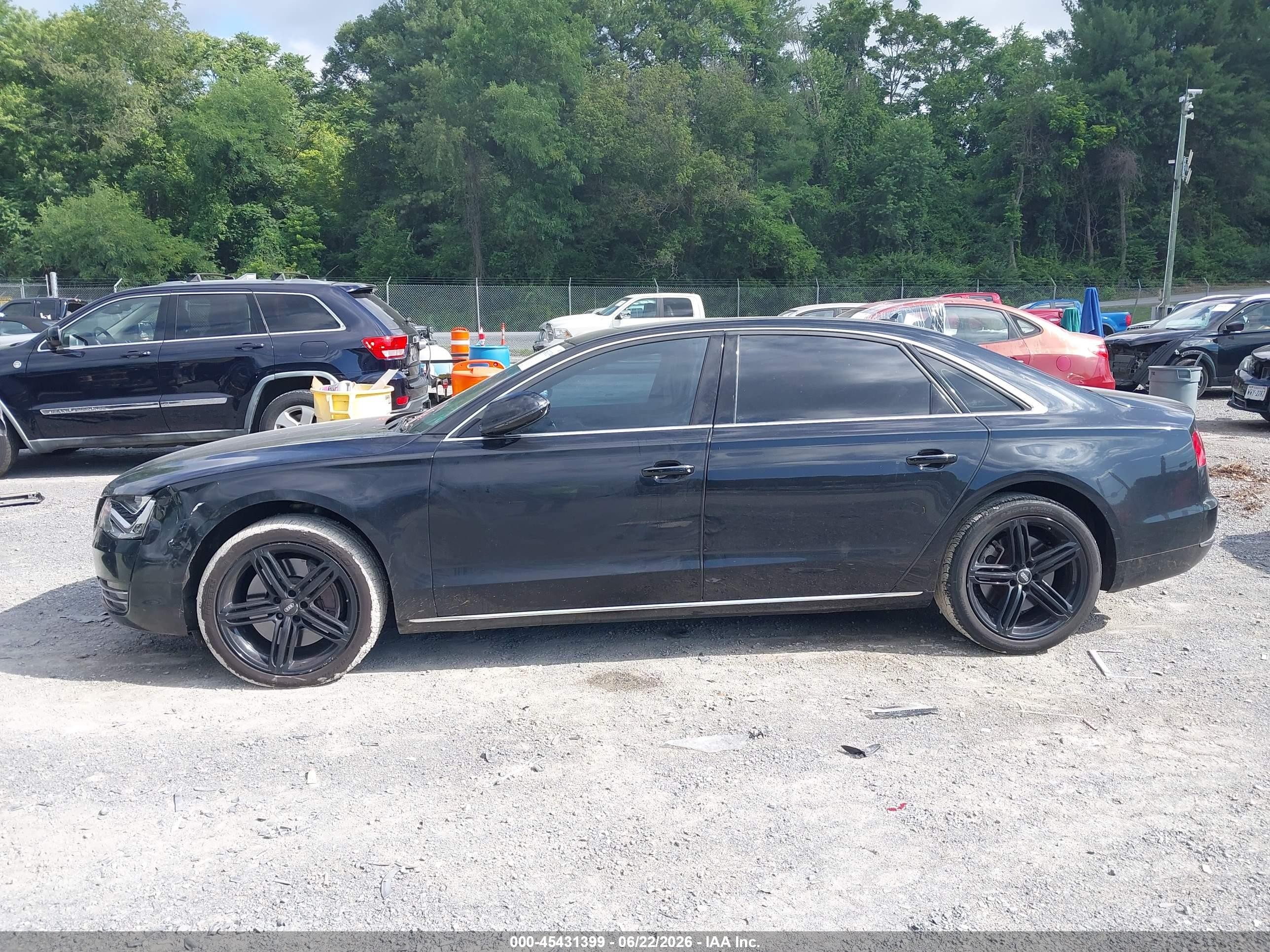 2011 Audi A8 L 4.2 Black vin: WAURVAFDXBN016654
