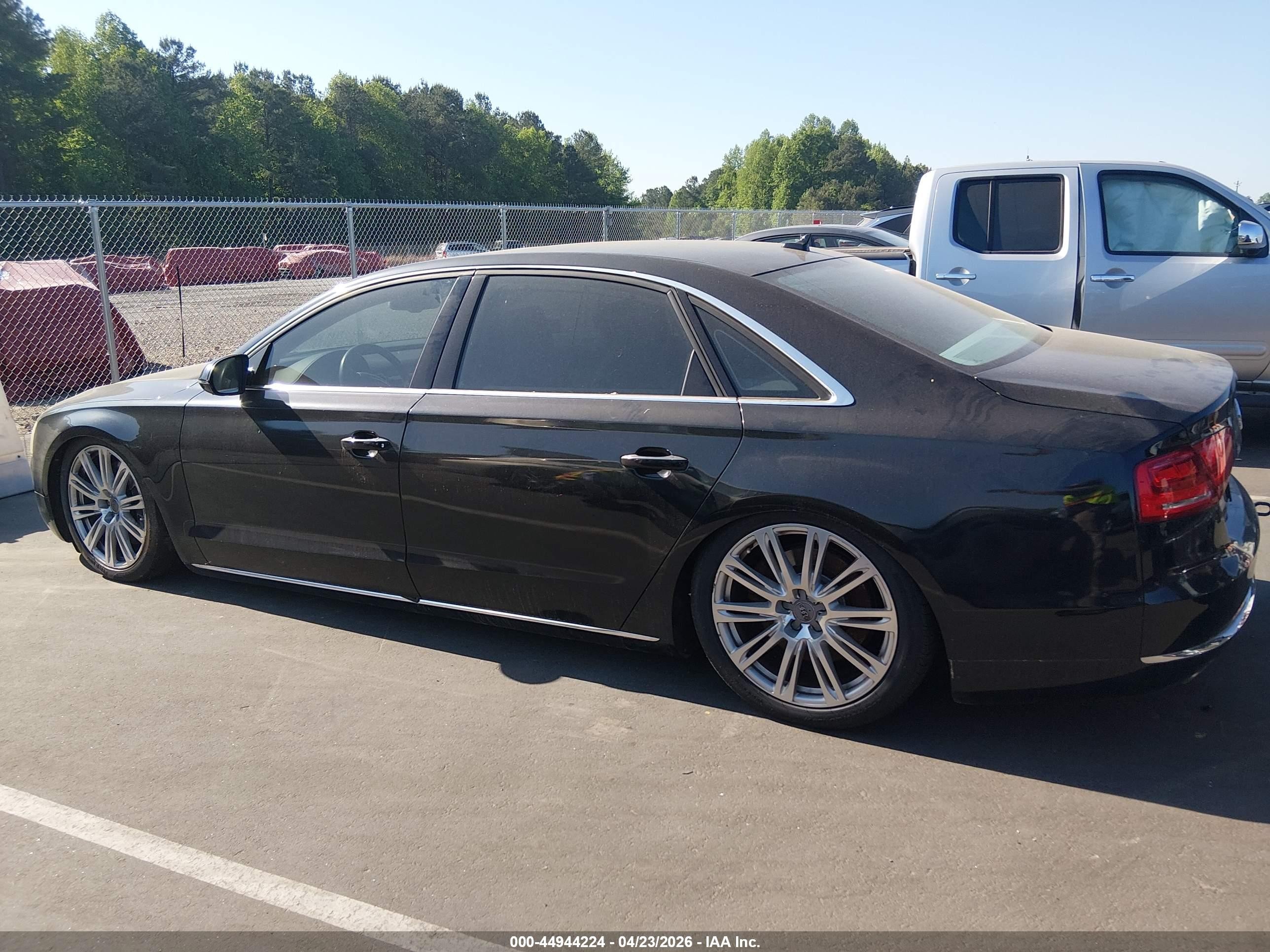 2011 Audi A8 L 4.2 Black vin: WAURVAFDXBN020476