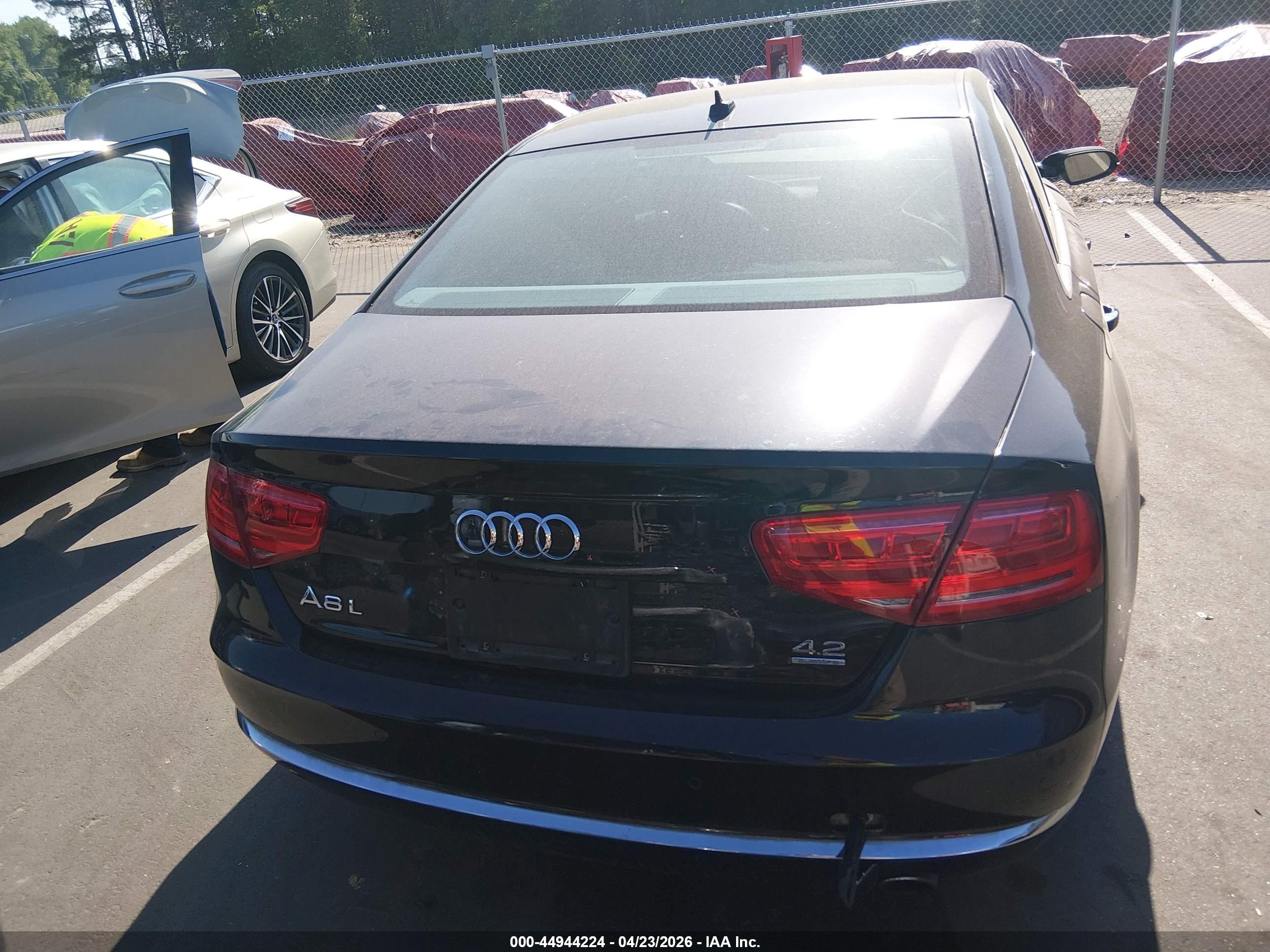 2011 Audi A8 L 4.2 Black vin: WAURVAFDXBN020476