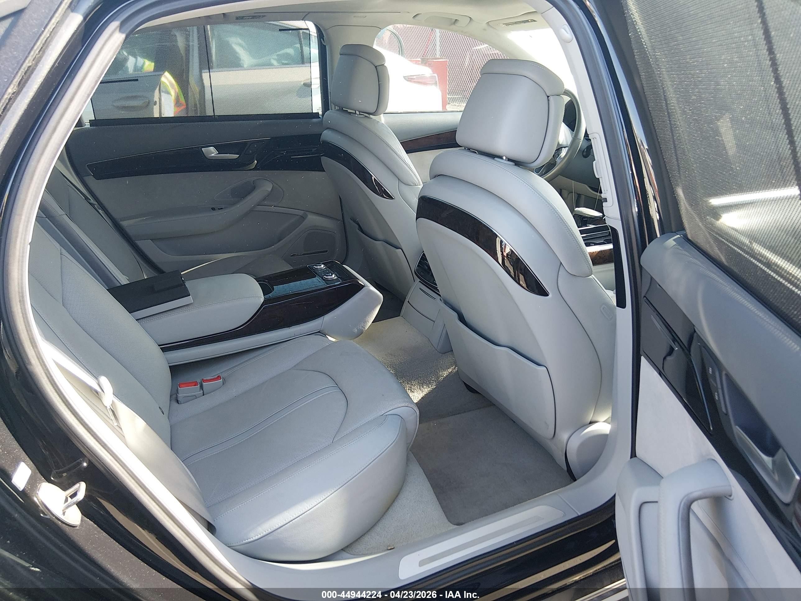 2011 Audi A8 L 4.2 Black vin: WAURVAFDXBN020476