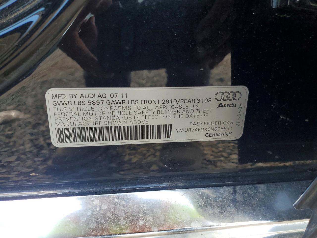 2012 Audi A8 L Quattro Black vin: WAURVAFDXCN005641