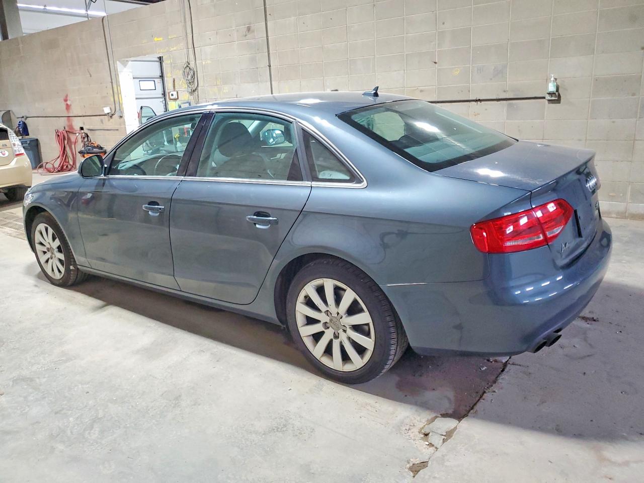 2009 Audi A4 Premium Plus Gray vin: WAUSF78K09N032532
