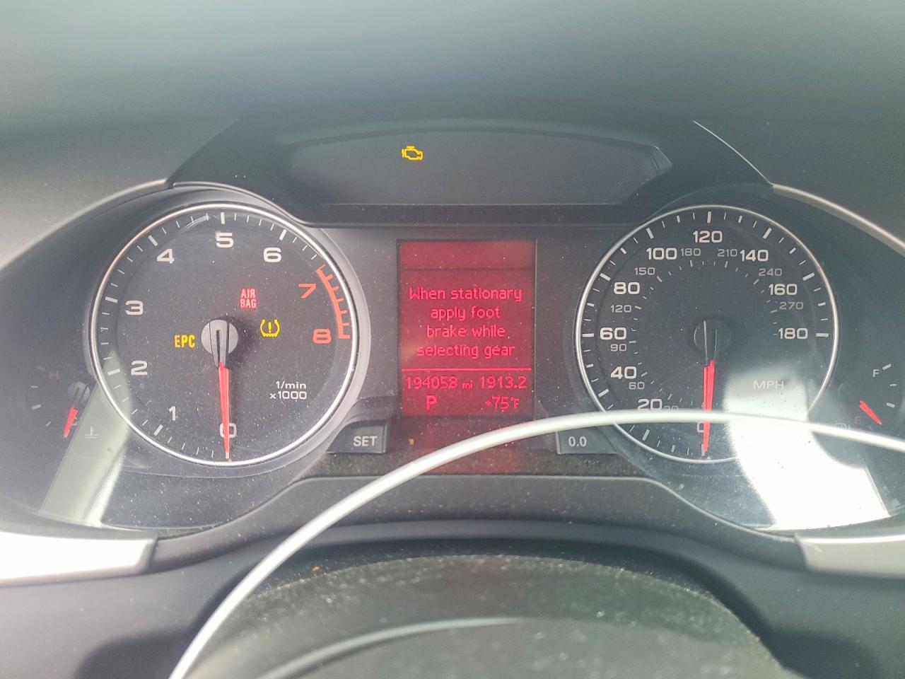 2009 Audi A4 Premium Plus Красный vin: WAUSF78K29N047677