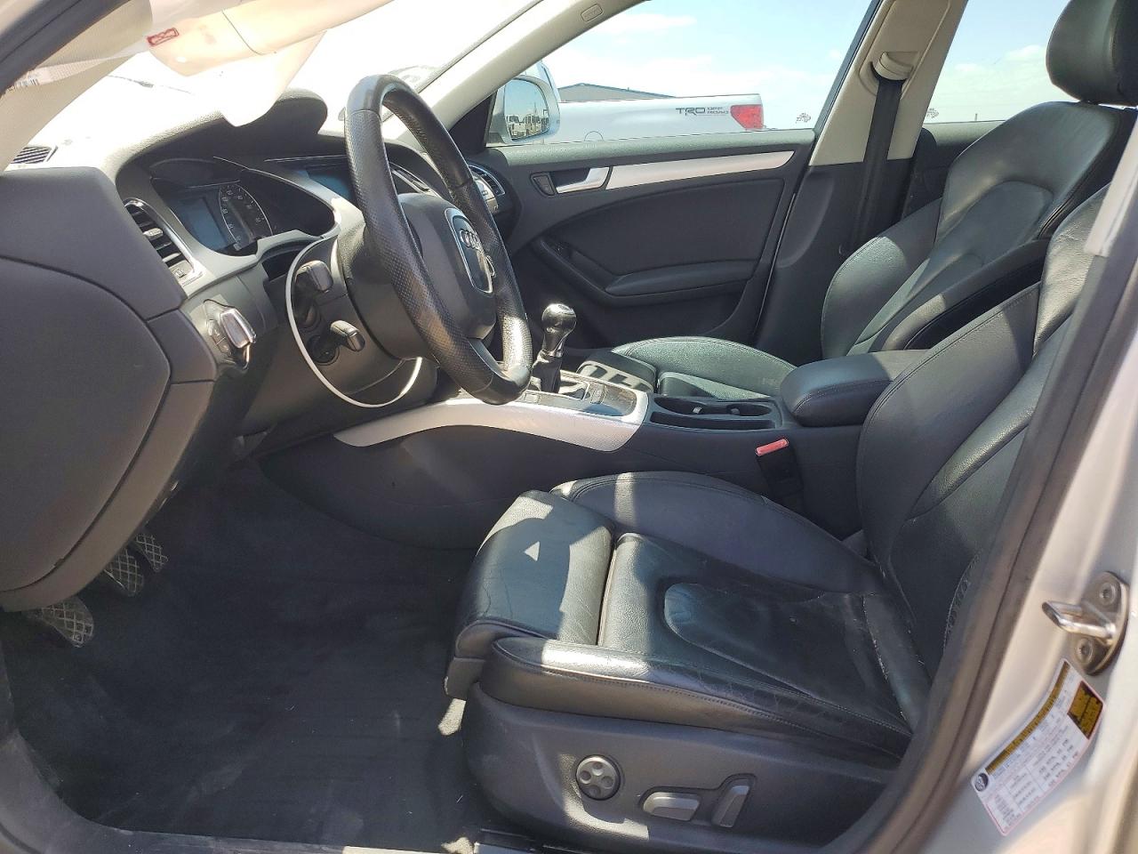 2009 Audi A4 Silver vin: WAUSF78K49N065159