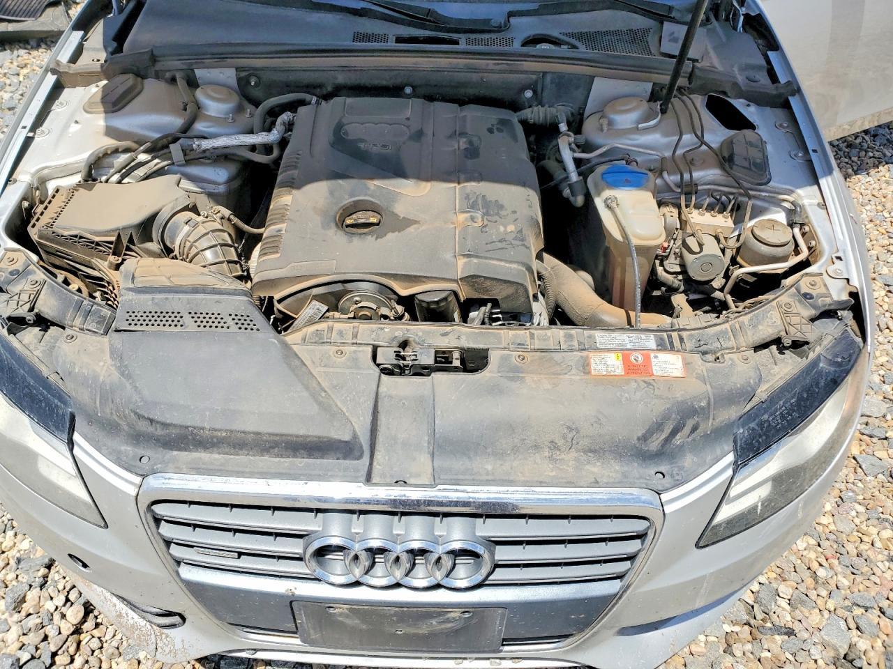 2009 Audi A4 Silver vin: WAUSF78K49N065159