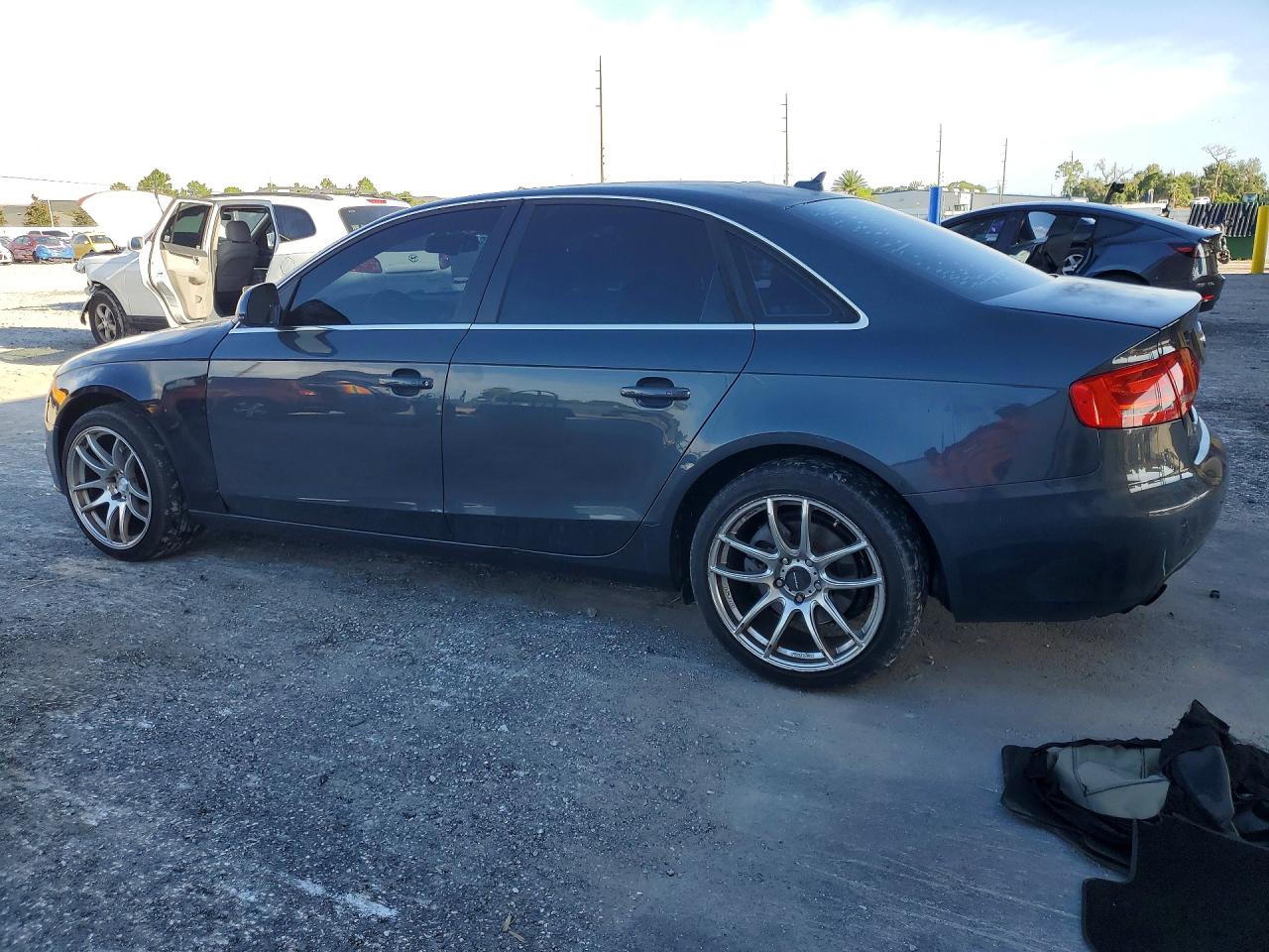 2009 Audi A4 Premium Plus Gray vin: WAUSF78K89A095028