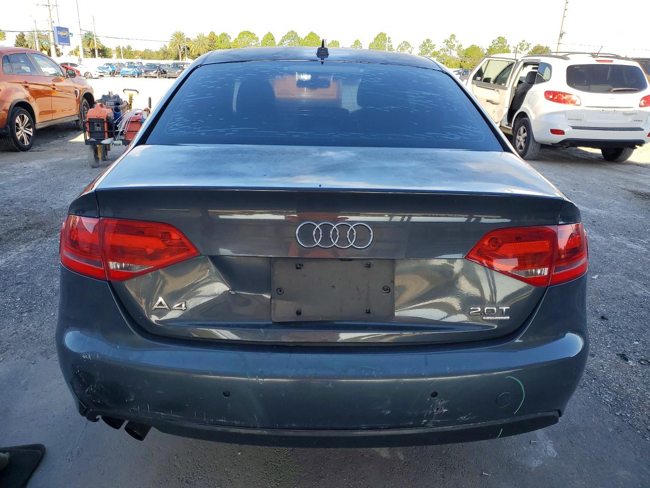 2009 Audi A4 Premium Plus Gray vin: WAUSF78K89A095028