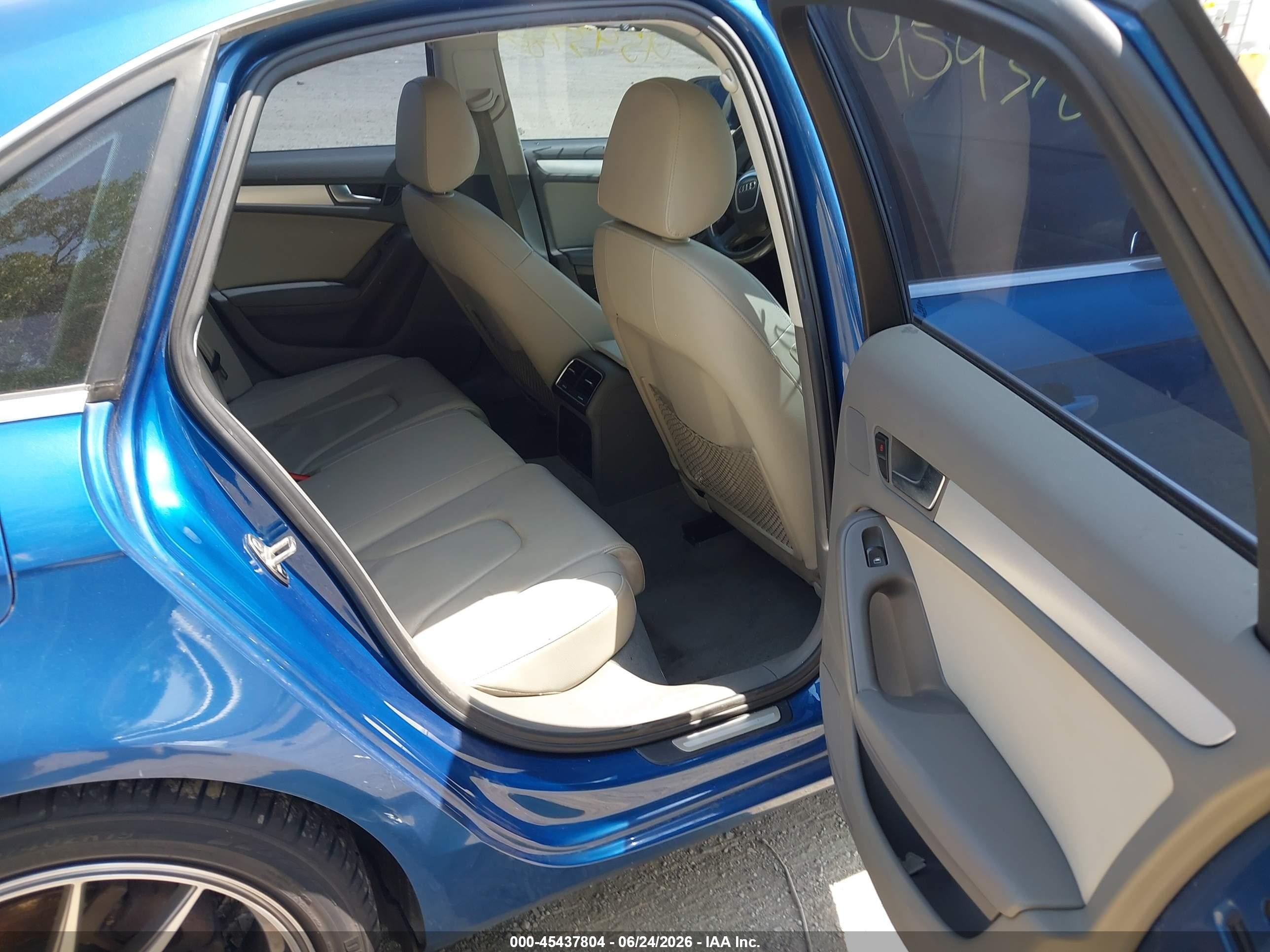 2009 Audi A4 2.0t Premium Blue vin: WAUSF78KX9N055929