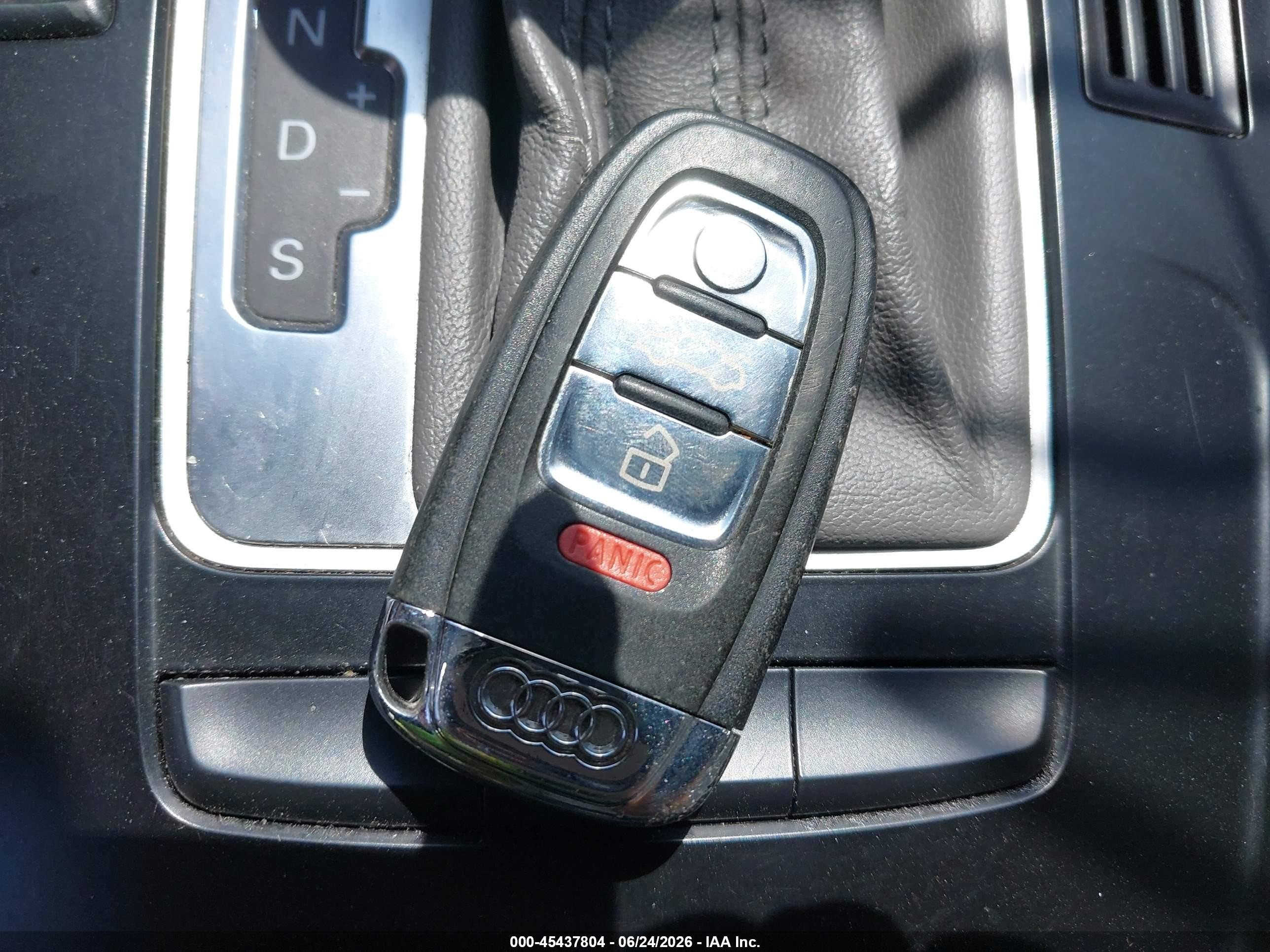 2009 Audi A4 2.0t Premium Blue vin: WAUSF78KX9N055929
