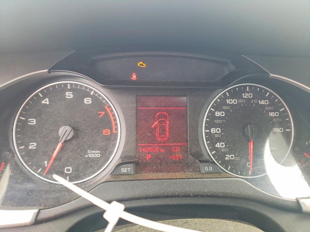 2012 Audi A4 Premium Серебряный vin: WAUSFAFL0CA003006