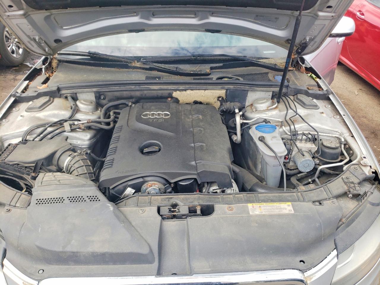 2012 Audi A4 Premium Серебряный vin: WAUSFAFL0CA003006
