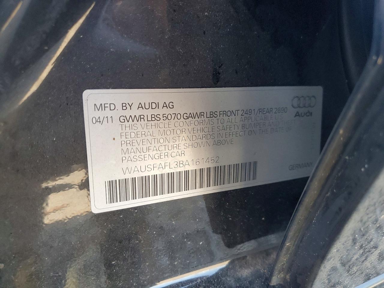 2011 Audi A4 Premium Черный vin: WAUSFAFL3BA161452