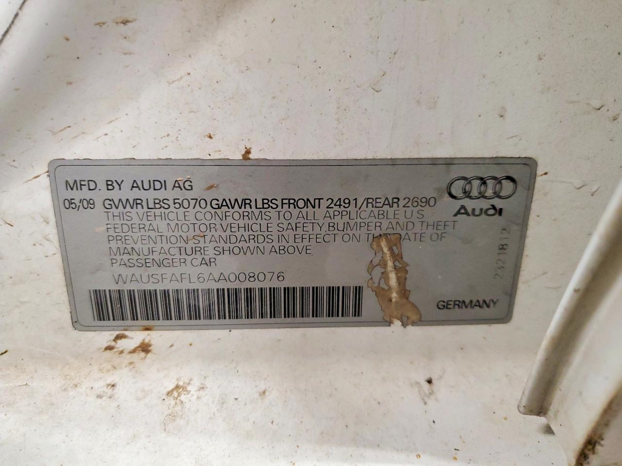 2010 Audi A4 Premium White vin: WAUSFAFL6AA008076