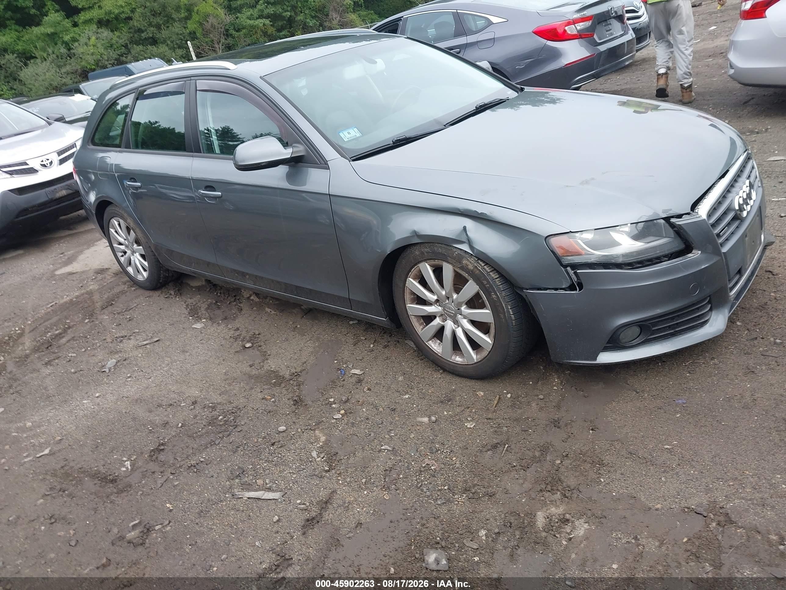 2012 Audi A4 2.0t Premium Серый vin: WAUSFAFL7CA047200