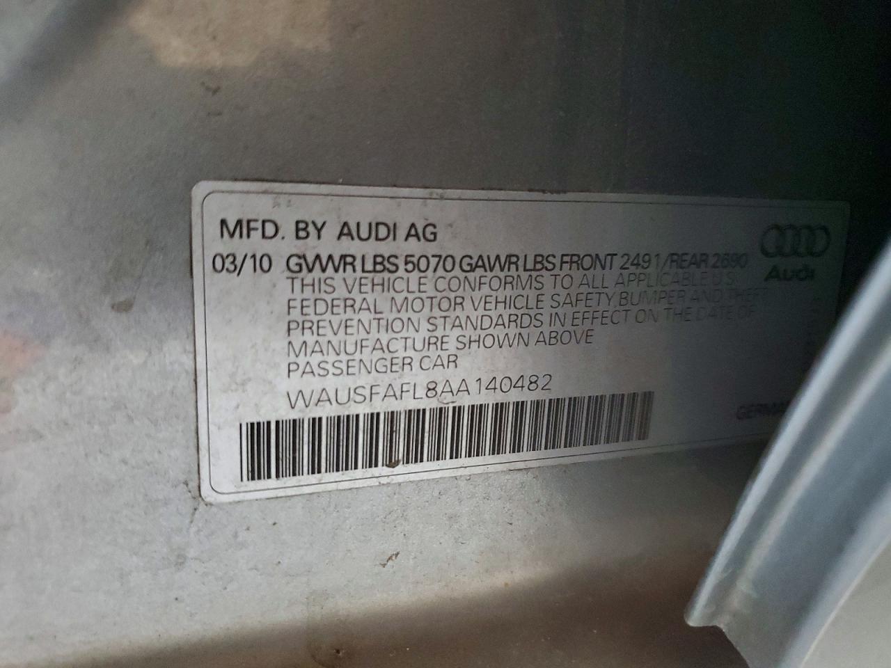 2010 Audi A4 Premium Серый vin: WAUSFAFL8AA140482