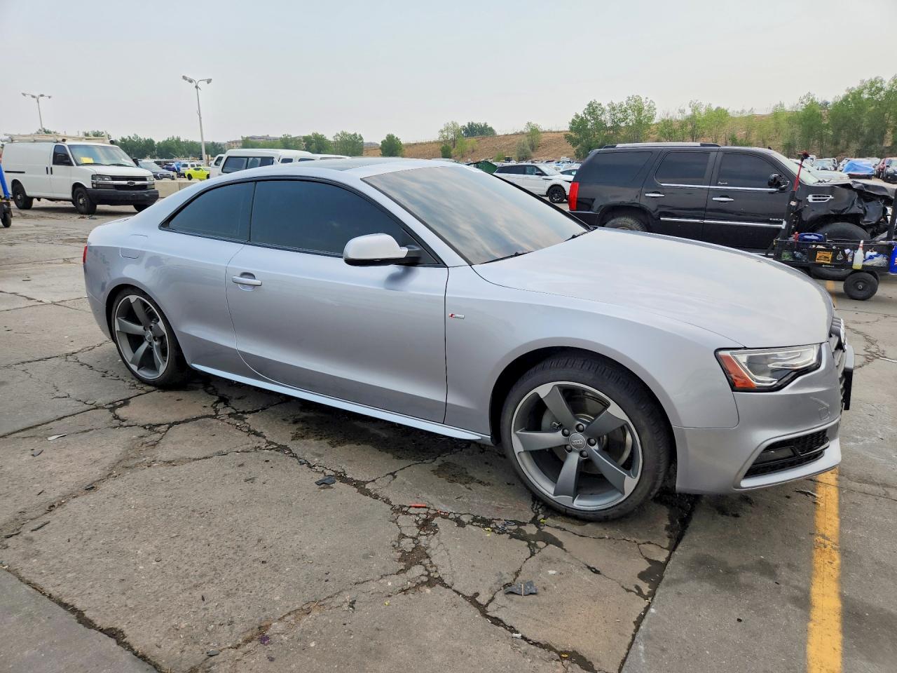 2015 Audi A5 Premium Plus Silver vin: WAUSFAFR1FA039277