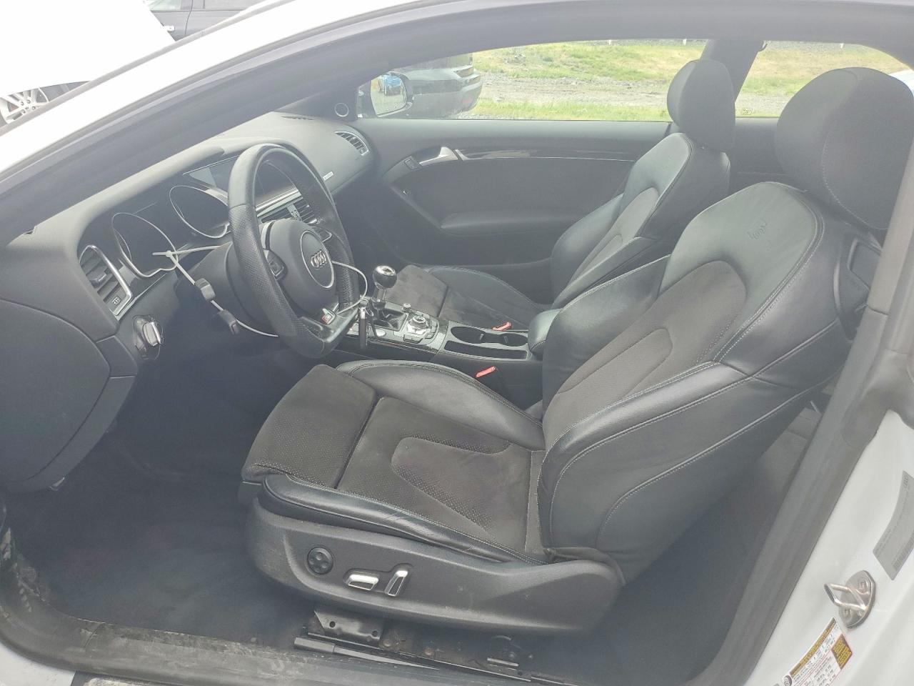 2015 Audi A5 Premium Plus White vin: WAUSFAFR9FA049703