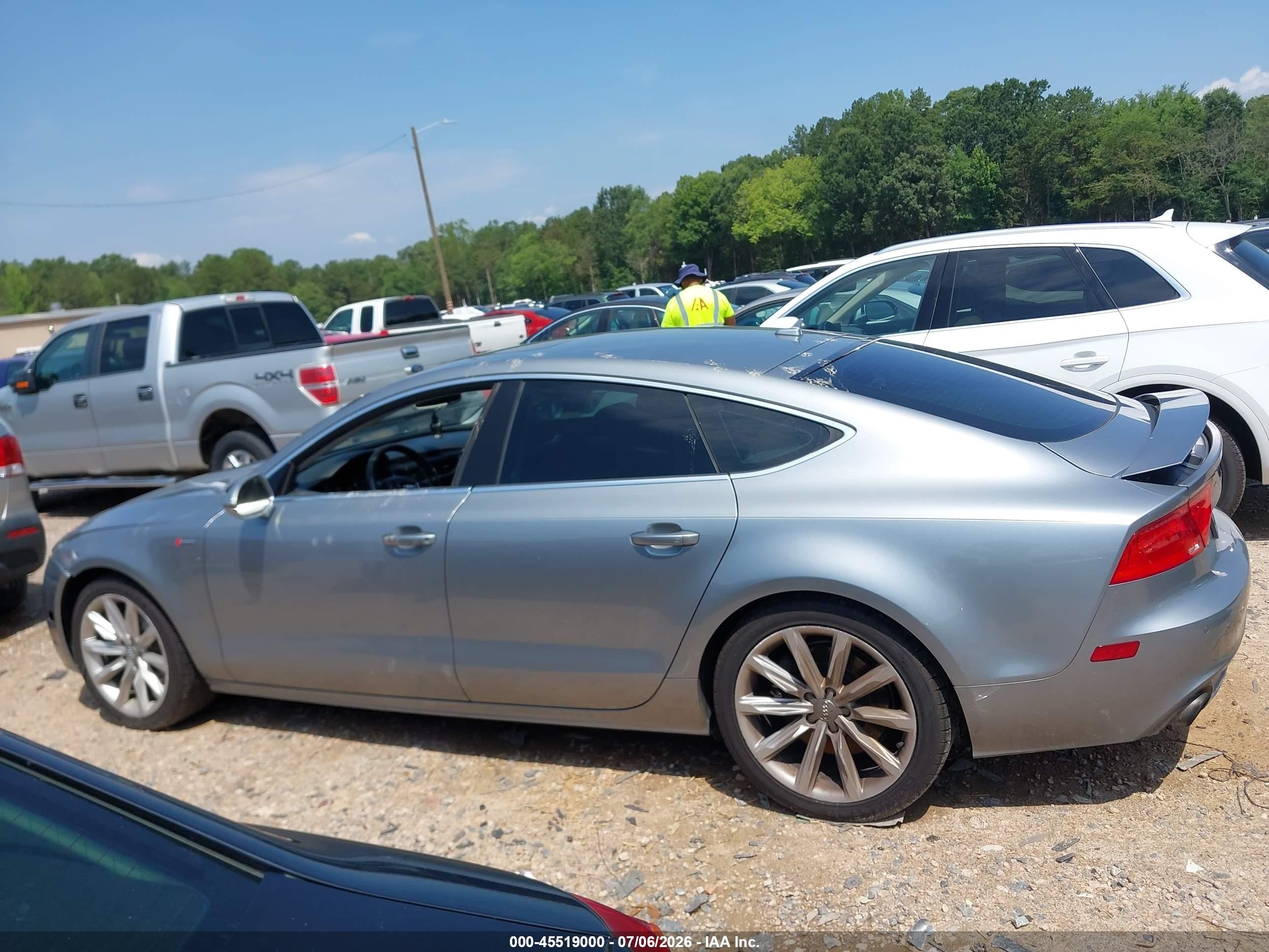 2012 Audi A7 3.0 Premium Plus Silver vin: WAUSGAFC0CN001536