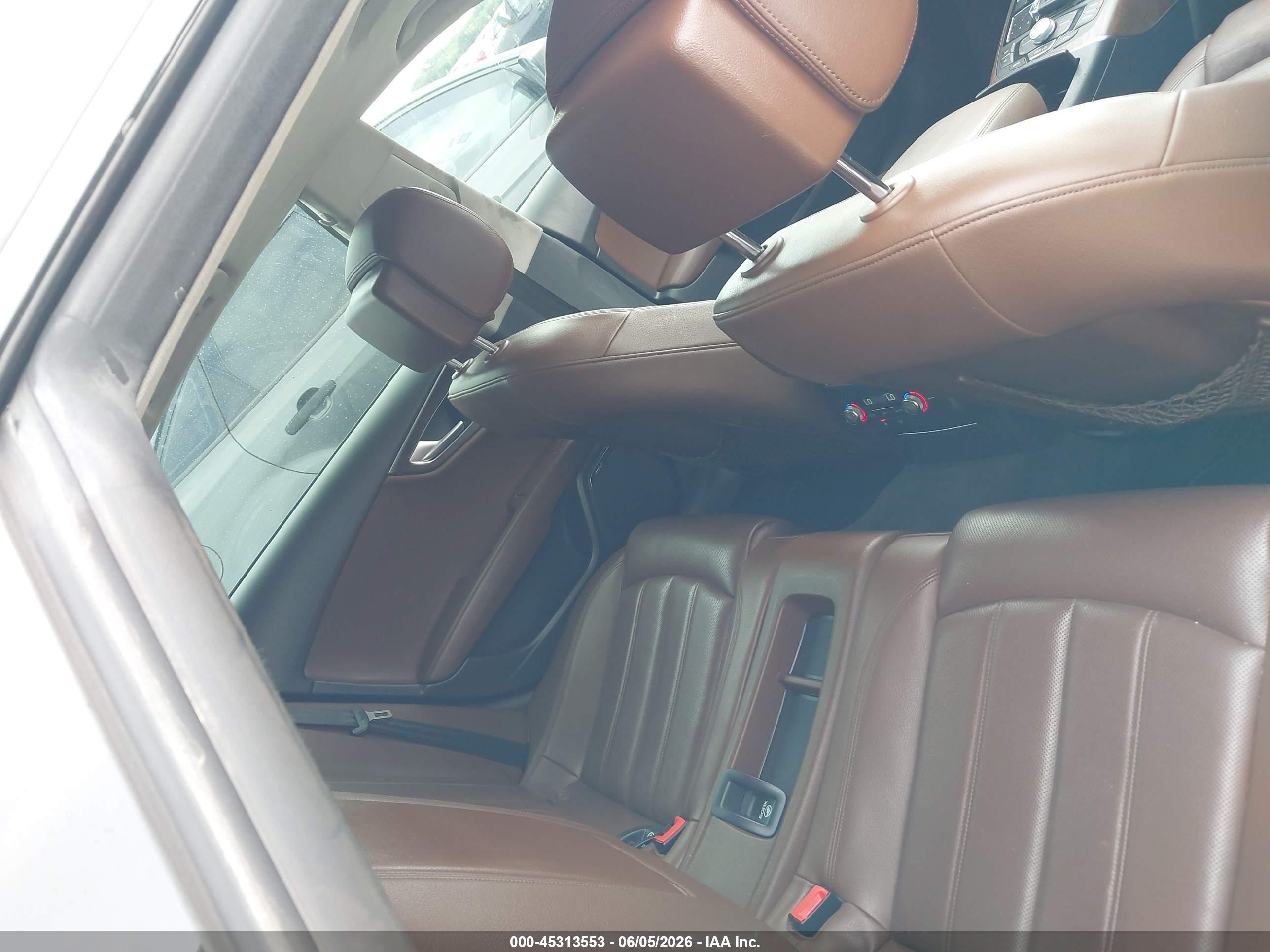 2012 Audi A7 3.0 Prestige Black vin: WAUSGAFC3CN005063