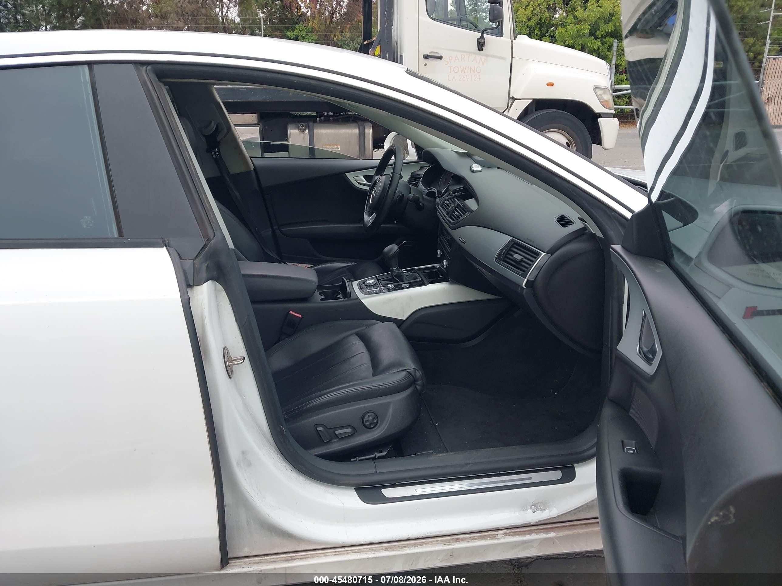 2012 Audi A7 3.0 Prestige White vin: WAUSGAFC4CN006402